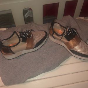 Steve Madden sneakers